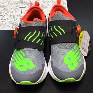 New Balance Boa youth CG2 Grey size 5 NWT NIB